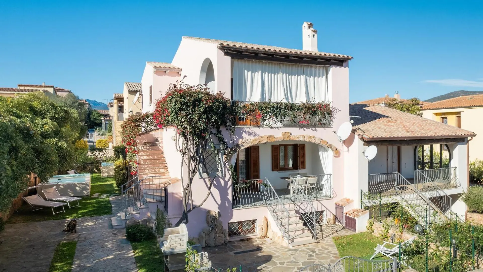 Villetta Bouganville Budoni Apartment