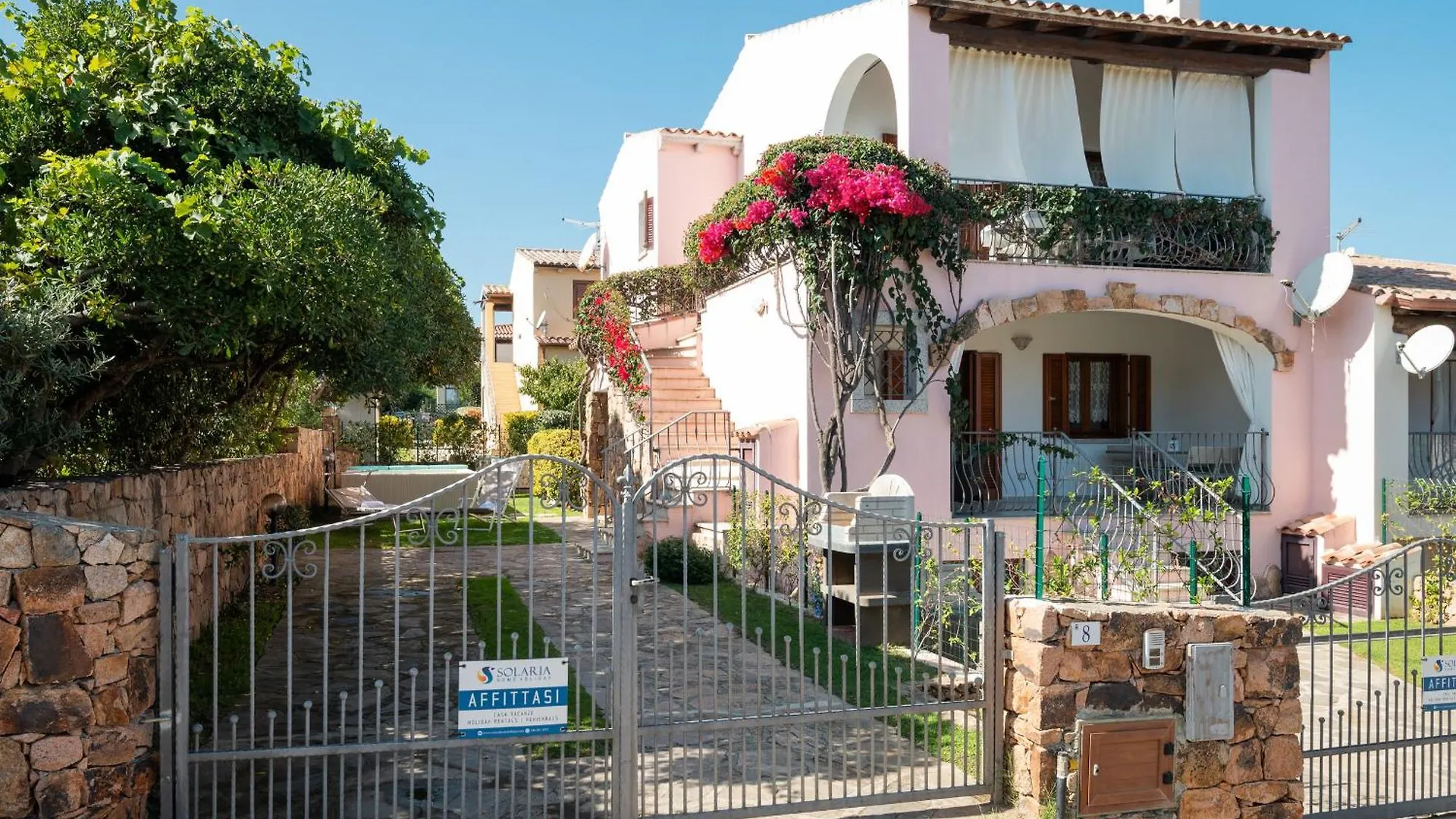 Villetta Bouganville Budoni Apartment